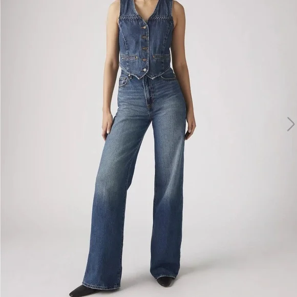 Levi premium ribcage wide leg jeans size 28 full length - Picture 2 of 6